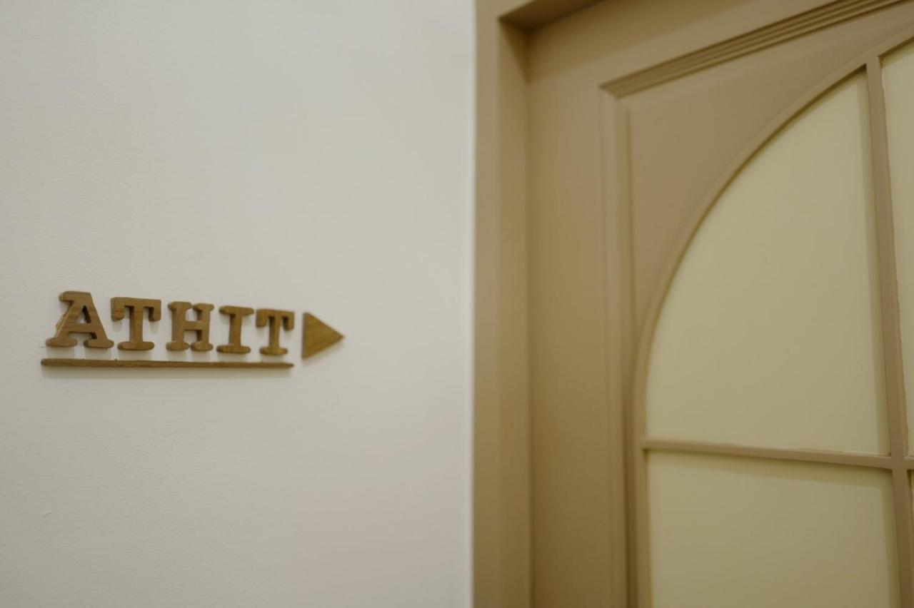 Krung Boutique Hotel Bangkok Kültér fotó