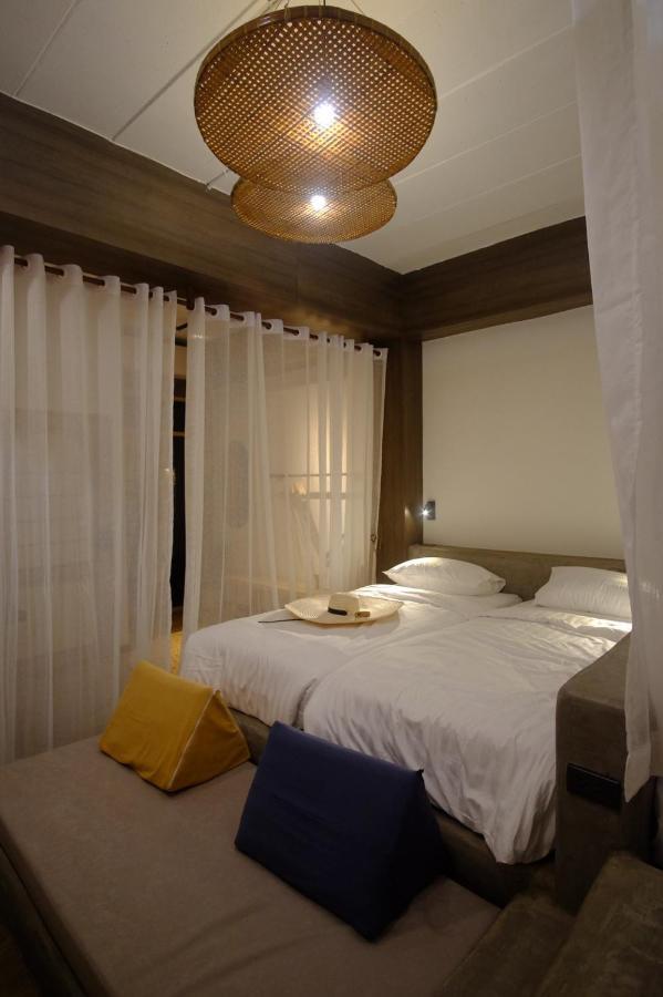 Krung Boutique Hotel Bangkok Kültér fotó